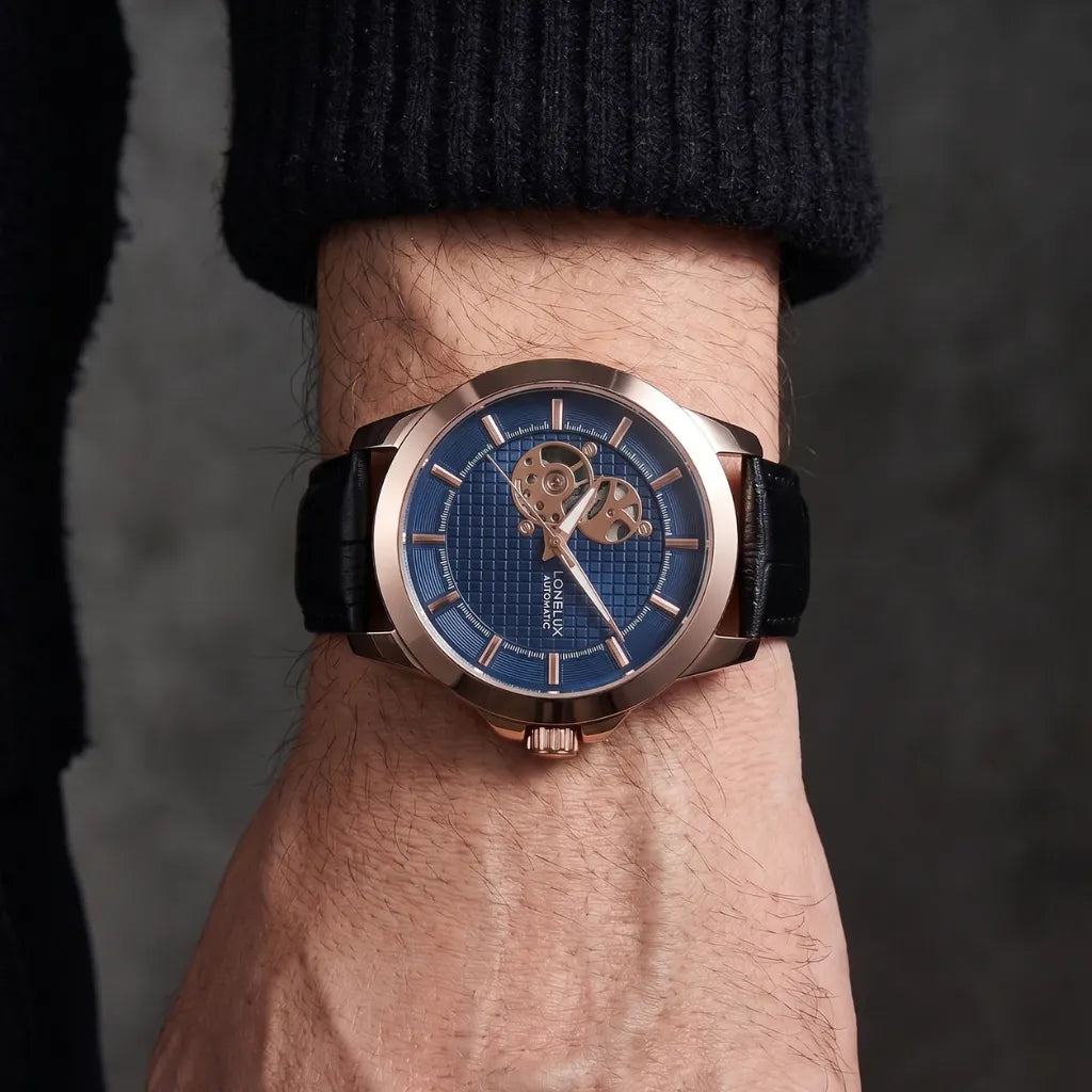 Relógio masculino de Pulso automático esqueleto mecânico azul LONGLUX 44mm com pulseira de couro