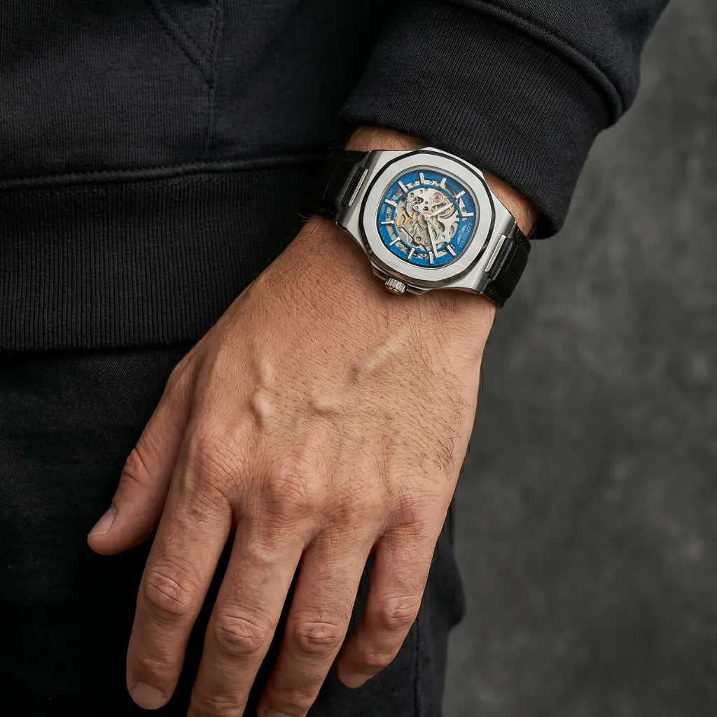 Mostrador azul relógio couro masculino LONGLUX Vanguard detalhe